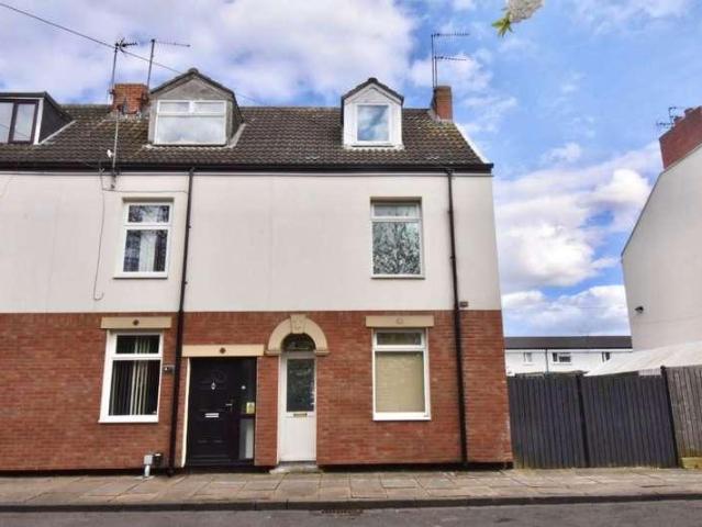 3 bed house to rent