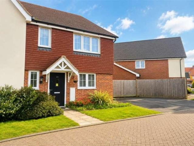 3 bed house to rent