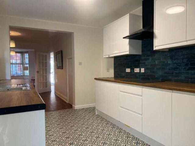 3 bed house to rent
