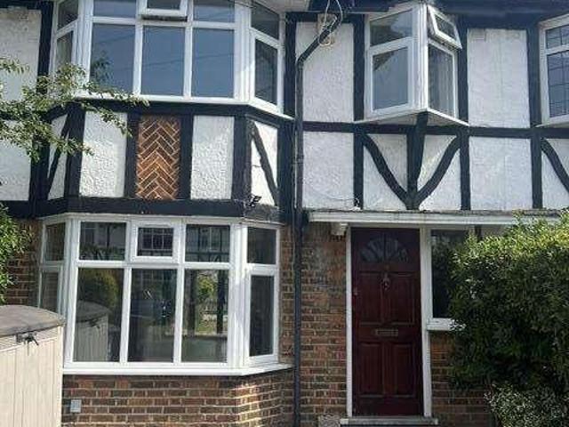 3 bed house to rent