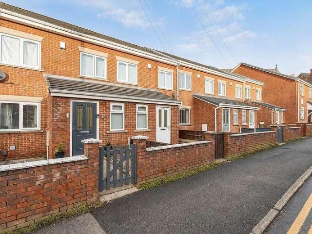 3 bed house to rent