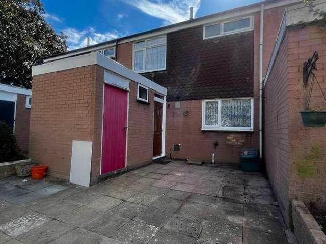3 bed house to rent