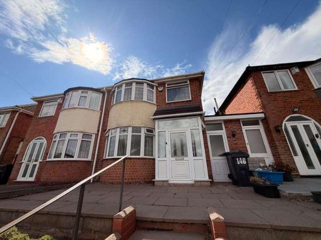 3 bed house to rent