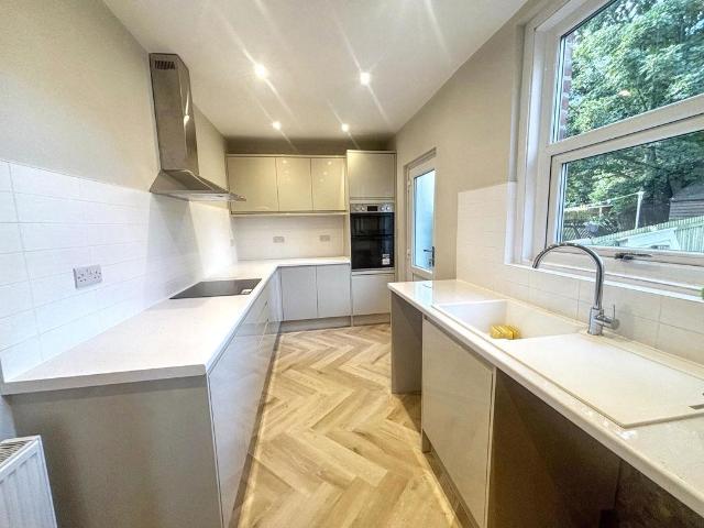 3 bed house to rent