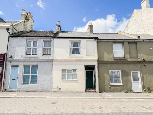 3 bed house to rent