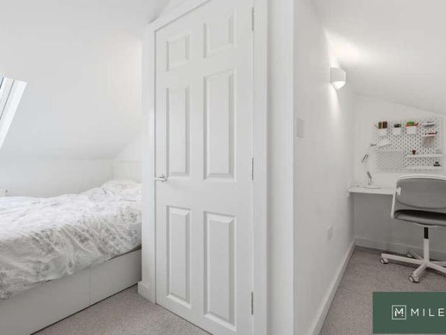 3 bed house to rent