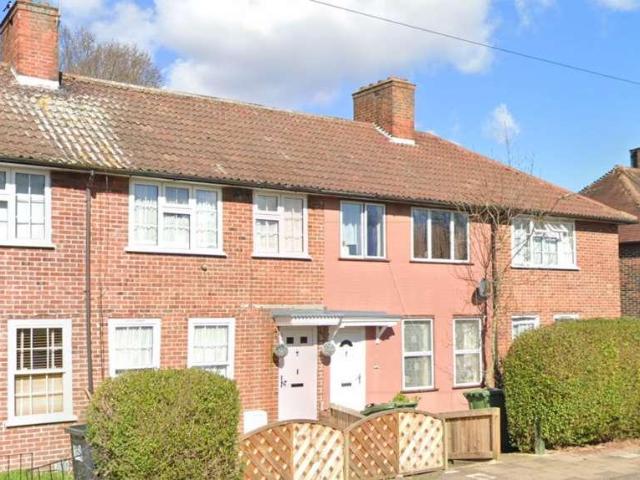 3 bed house to rent