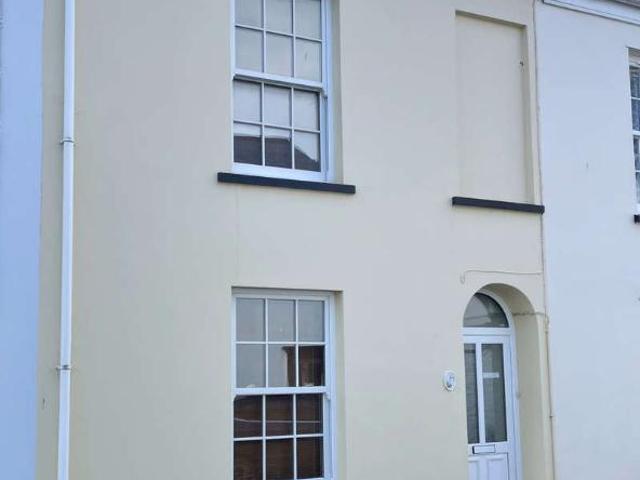 3 bed house to rent