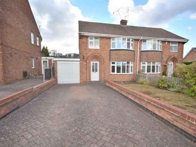 3 bed house to rent