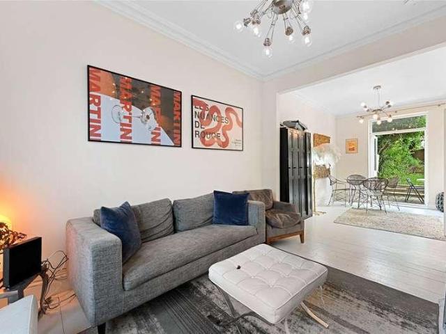 3 bed house to rent