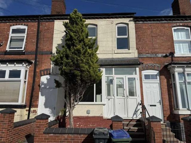 3 bed house to rent