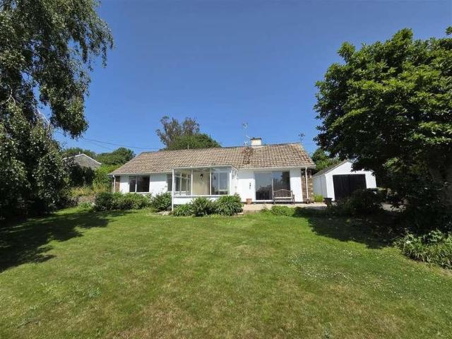 3 bed house to rent