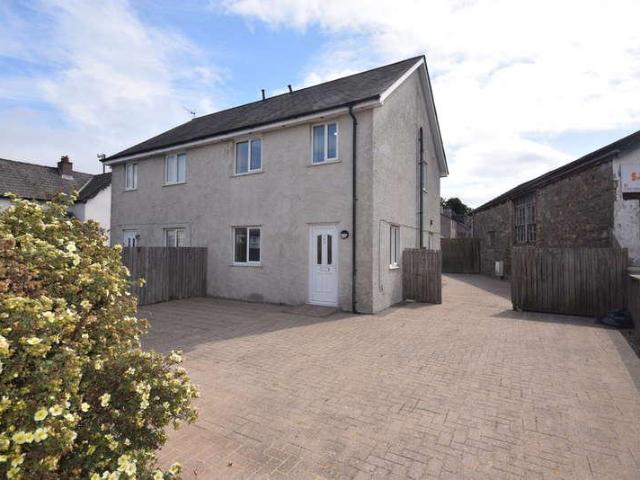 3 bed house to rent