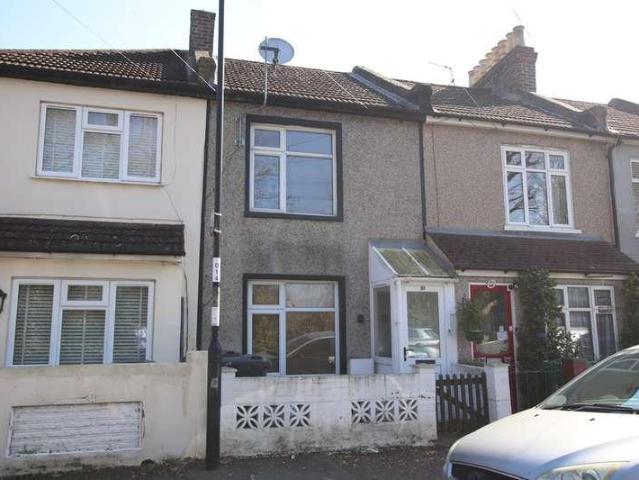 3 bed house to rent