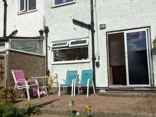 3 bed house to rent
