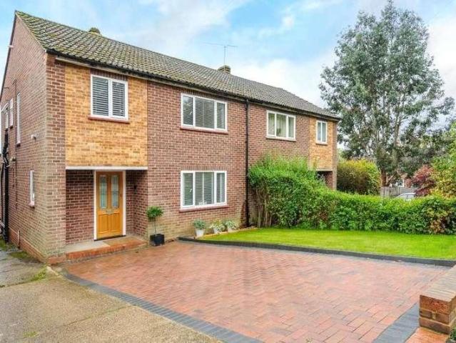 3 bed house to rent