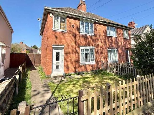 3 bed house to rent
