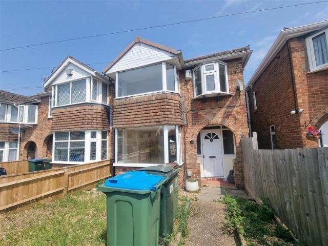 3 BED House To rent