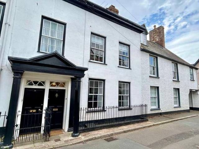 3 bed house to rent
