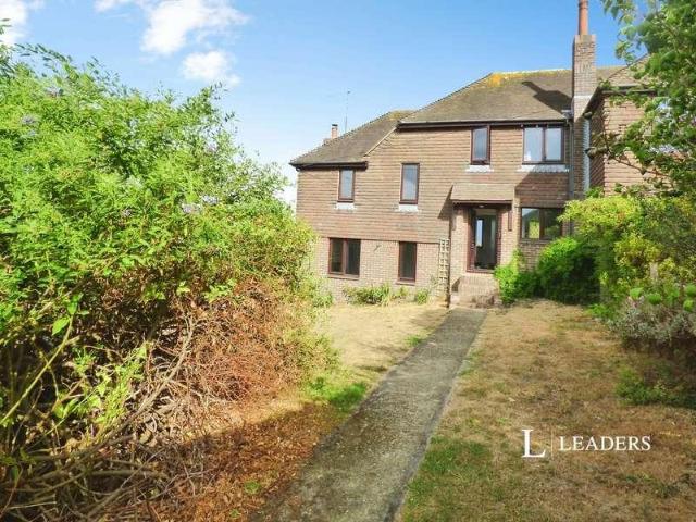 3 bed house to rent