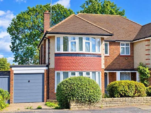 3 bed house to rent