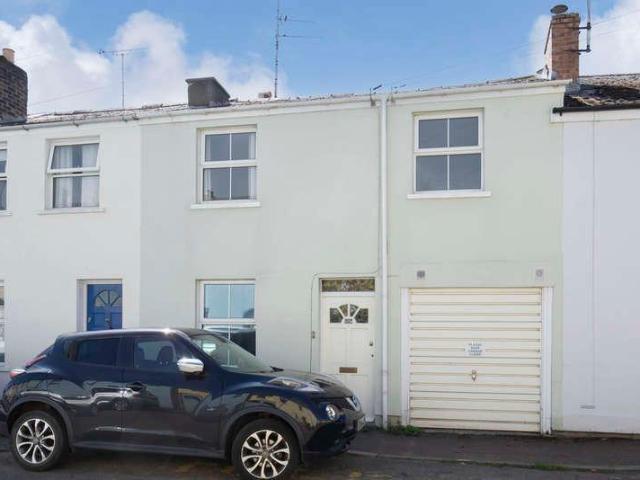 3 bed house to rent