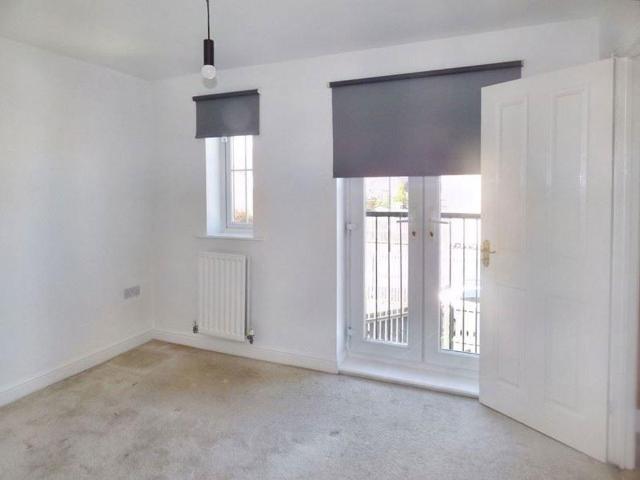 3 bed house to rent