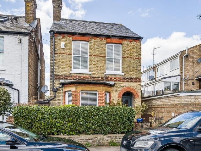 3 bed House Detached for Rent Vansittart Road, Windsor