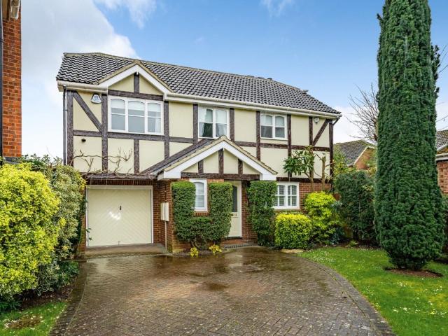 3 bed House Detached for Rent Stonebridge Field, Eton