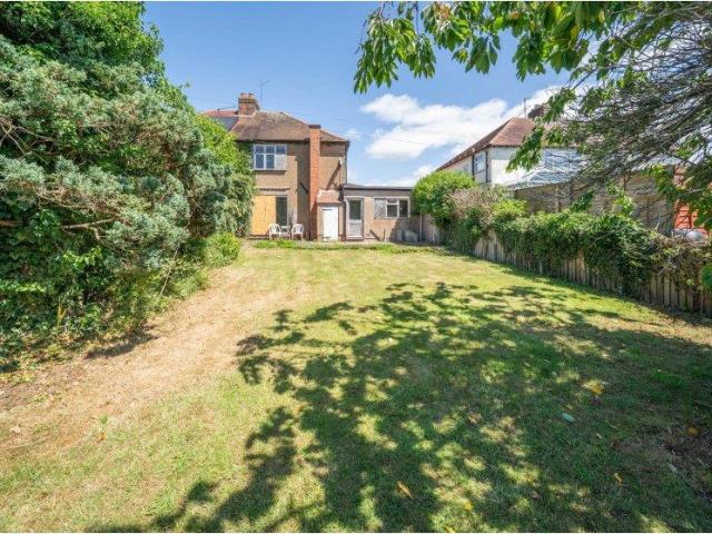 3 bed house for sale