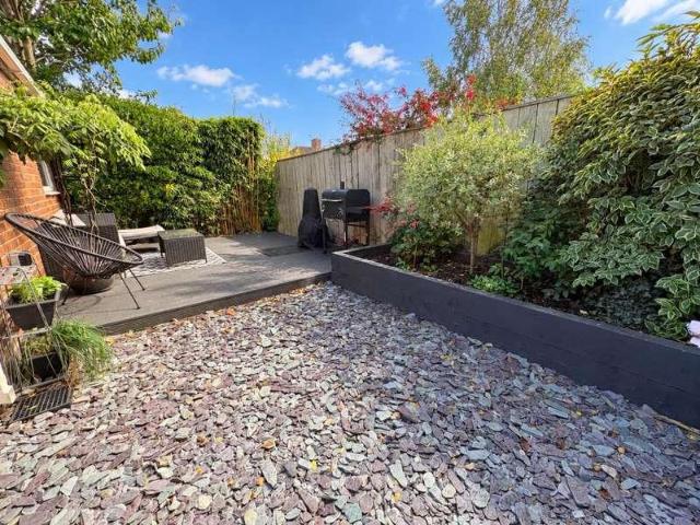 3 bed house for sale