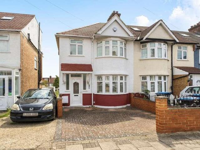 3 bed house for sale