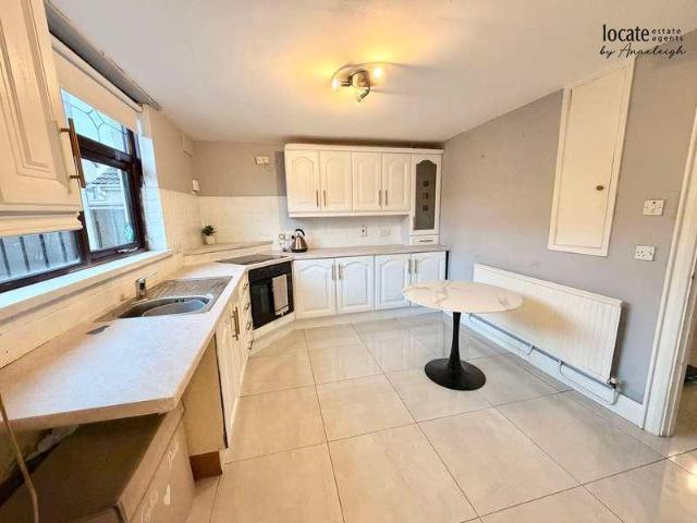 3 bed house for sale