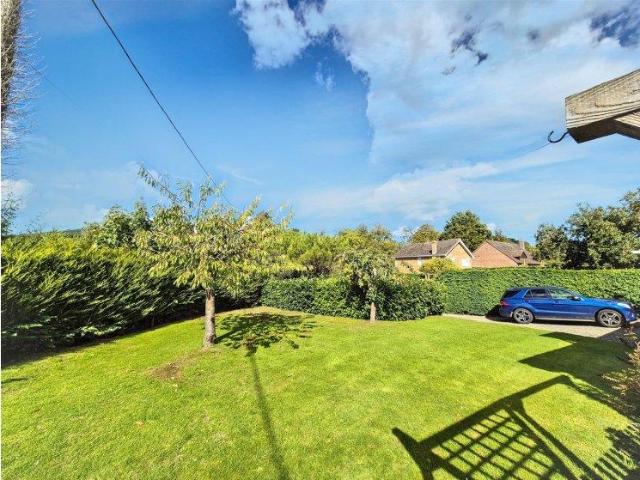 3 bed house for sale