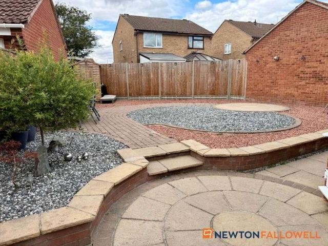 3 bed house for sale