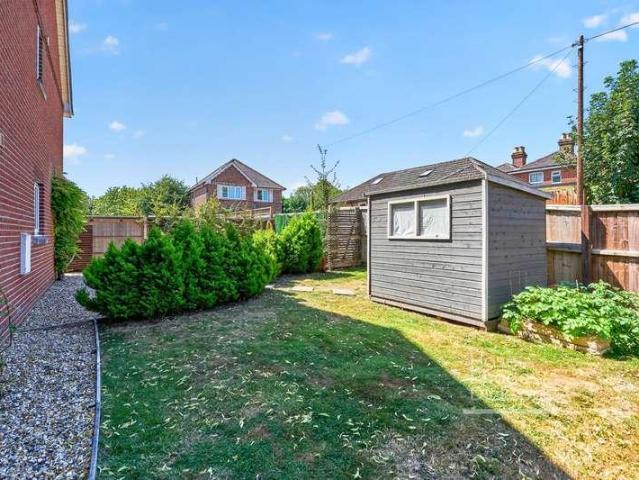 3 bed house for sale