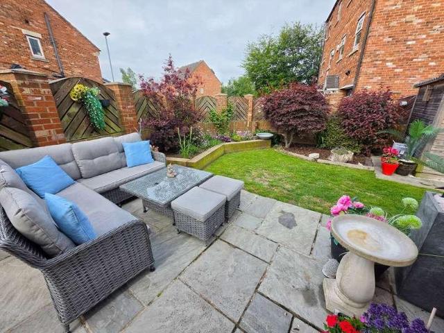 3 bed house for sale