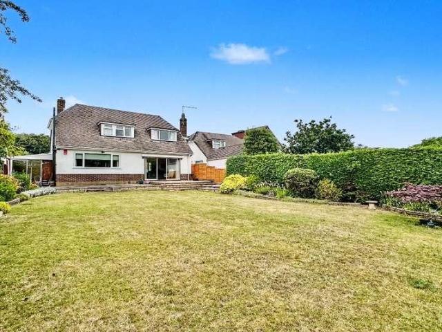 3 bed house for sale