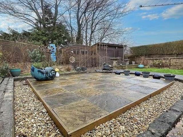 3 bed house for sale