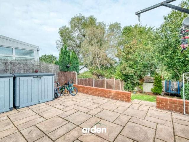3 bed house for sale