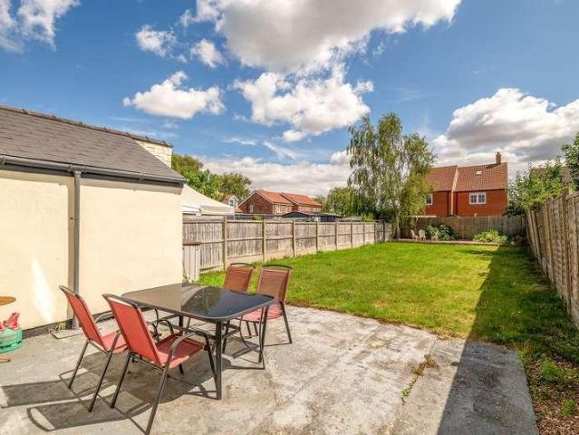 3 bed house for sale