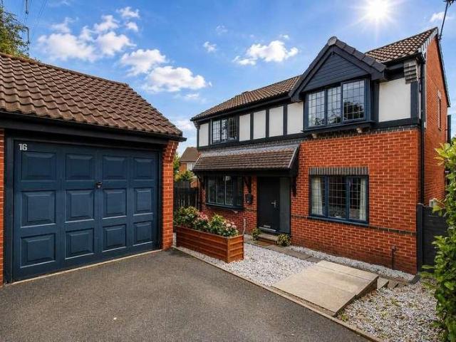 3 bed house for sale