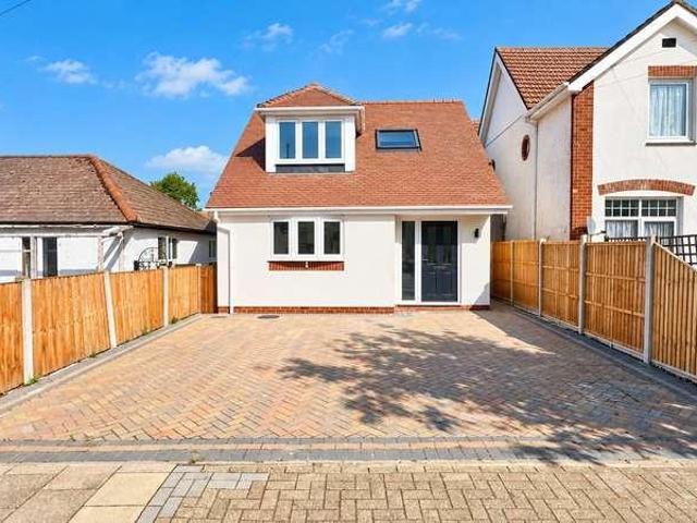 3 bed house for sale