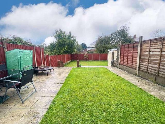 3 bed house for sale