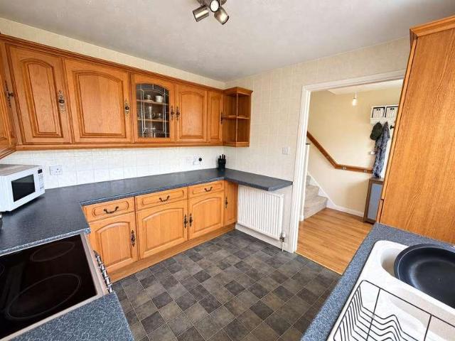 3 bed house for sale