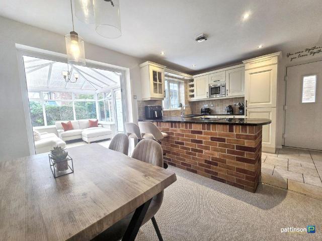 3 bed house for sale