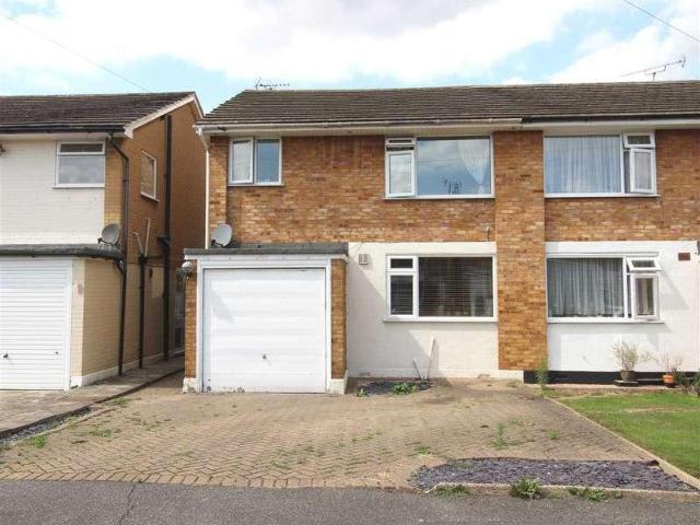 3 bed house for sale