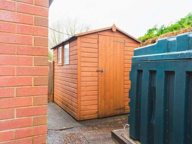 3 bed house for sale