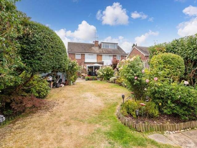 3 bed house for sale