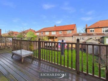 3 bed house for sale